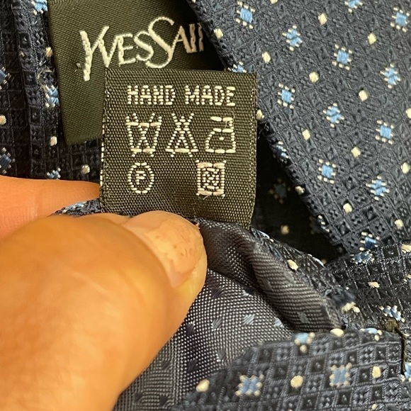 Yves Saint Laurent YSL pour homme 100% silk tie Blue NIB - Picture 10 of 12